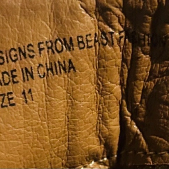 BEAST FASHION Snakeskin Pattern Textured Boots - Picture 6 of 7